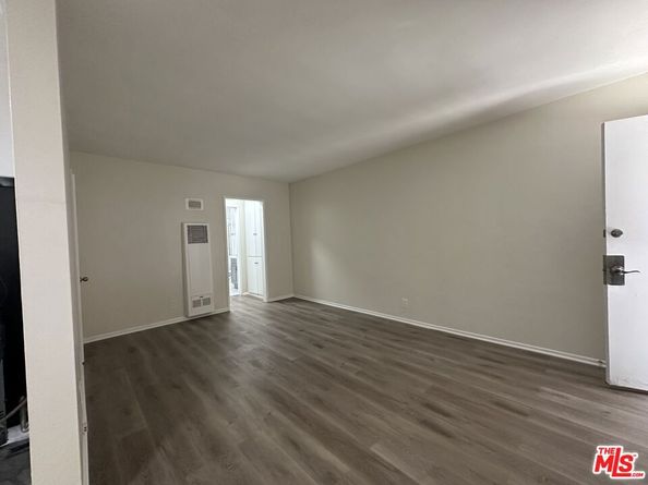 1010 N Orange Grove Avenue, West Hollywood CA 90046