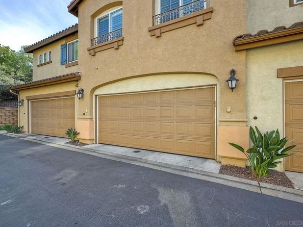 16903 New Rochelle Way 91, San Diego CA 92127
