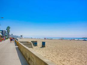 725 Redondo Ct 27, San Diego CA 92109