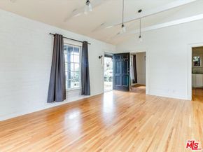 11729 Tennessee Avenue, Los Angeles CA 90064