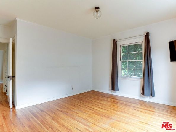 11729 Tennessee Avenue, Los Angeles CA 90064