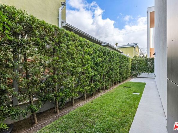 1433 14th Street 1, Santa Monica CA 90404