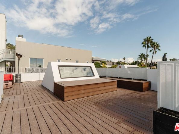 1253 N Sweetzer Avenue 6, West Hollywood CA 90069