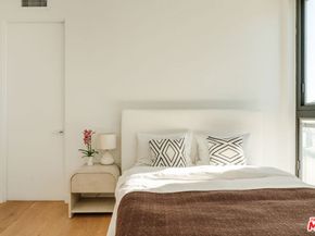 1253 N Sweetzer Avenue 6, West Hollywood CA 90069