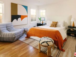 910 Masselin Avenue, Los Angeles CA 90036