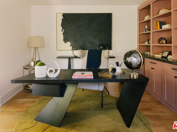 910 Masselin Avenue, Los Angeles CA 90036