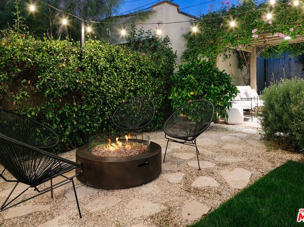 910 Masselin Avenue, Los Angeles CA 90036