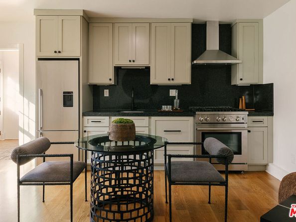 910 Masselin Avenue, Los Angeles CA 90036