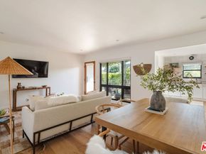 1943 12th 2, Santa Monica CA 90404