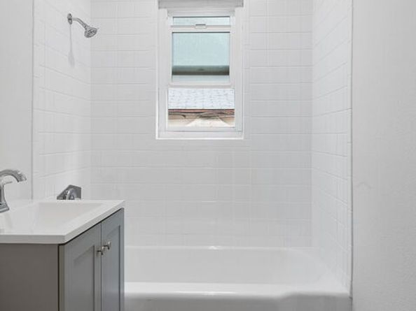 240 E Providencia Avenue, Burbank CA 91502