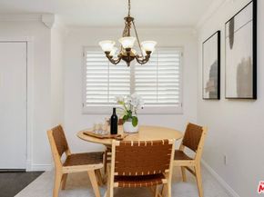 12801 Moorpark Street 110, Studio City CA 91604