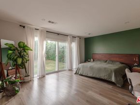 2422 W 77th Street, Inglewood CA 90305