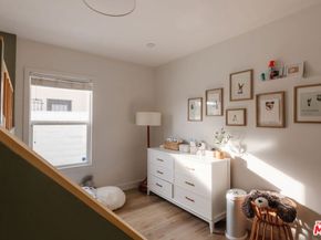 2422 W 77th Street, Inglewood CA 90305