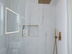 2422 W 77th Street, Inglewood CA 90305