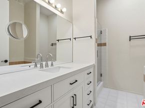 1271 Stoner Avenue 208, Los Angeles CA 90025