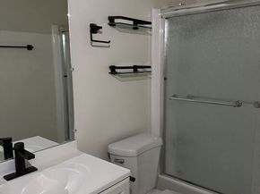 5400 Newcastle Avenue 68, Encino CA 91316