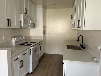 5400 Newcastle Avenue