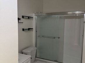 5400 Newcastle Avenue 68, Encino CA 91316