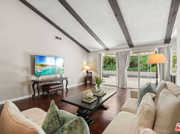 10621 Vanalden Avenue, Porter Ranch CA 91326