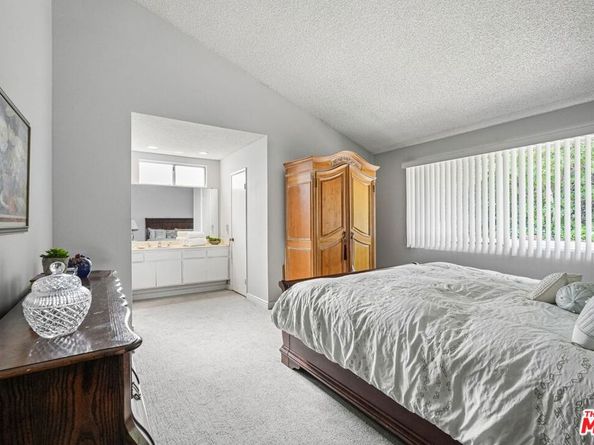 10621 Vanalden Avenue, Porter Ranch CA 91326