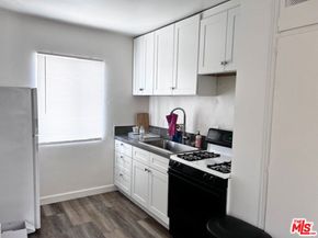 1225 S Normandie Avenue, Los Angeles CA 90006