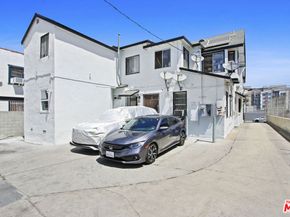 2694 James M Wood Boulevard, Los Angeles CA 90006