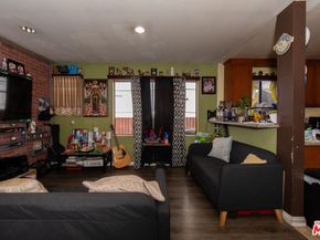 1141 E 84th Place, Los Angeles CA 90001