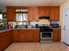 1141 E 84th Place, Los Angeles CA 90001