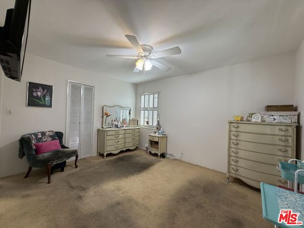 3810 S Dunsmuir Avenue, Los Angeles CA 90008