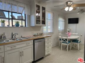 3810 S Dunsmuir Avenue, Los Angeles CA 90008