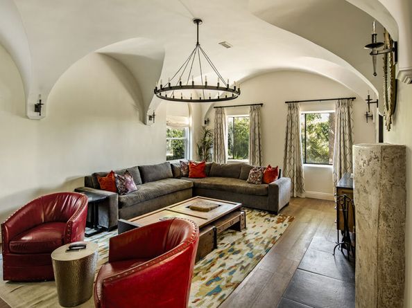 1000 S Citrus Avenue, Los Angeles CA 90019