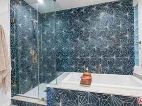 3002 3rd Street 203, Santa Monica CA 90405