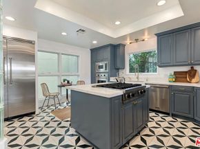 3002 3rd Street 203, Santa Monica CA 90405