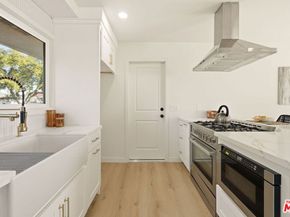 10521 Cedros Avenue, San Fernando CA 91345