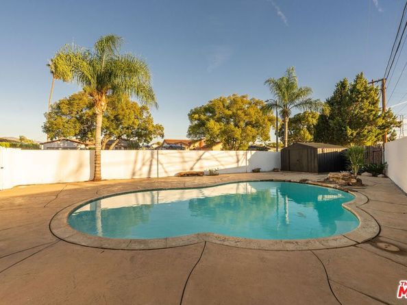 10521 Cedros Avenue, San Fernando CA 91345