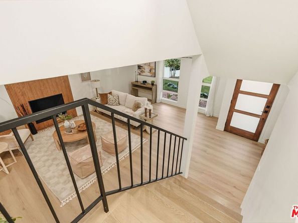 10521 Cedros Avenue, San Fernando CA 91345