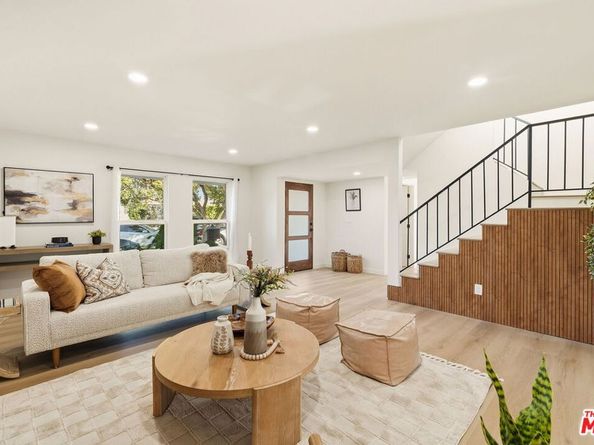 10521 Cedros Avenue, San Fernando CA 91345