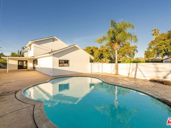 10521 Cedros Avenue, San Fernando CA 91345