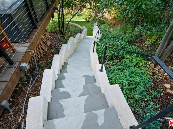 3631 Buena Park Drive, Studio City CA 91604