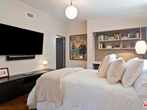 3631 Buena Park Drive, Studio City CA 91604