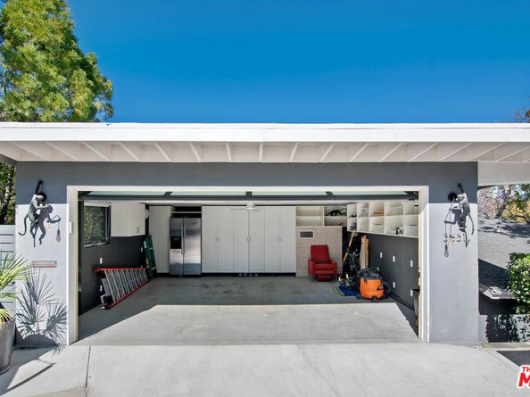 3631 Buena Park Drive, Studio City CA 91604