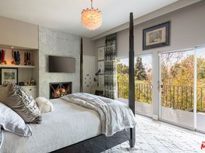 3631 Buena Park Drive, Studio City CA 91604