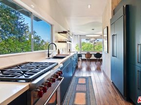 3631 Buena Park Drive, Studio City CA 91604