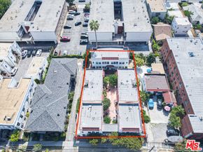 4520 Willow Brook Avenue, Los Angeles CA 90029