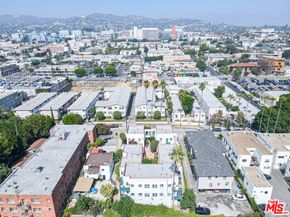 4520 Willow Brook Avenue, Los Angeles CA 90029