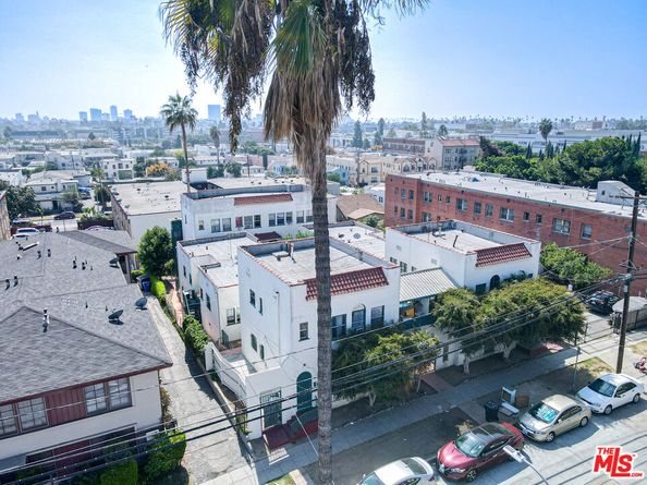 4520 Willow Brook Avenue, Los Angeles CA 90029