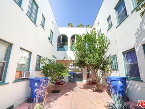 4520 Willow Brook Avenue, Los Angeles CA 90029