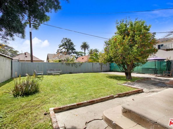 1246 W 48th Street, Los Angeles CA 90037