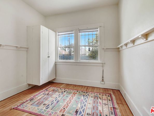 1246 W 48th Street, Los Angeles CA 90037