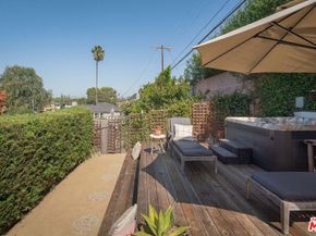 1812 S Dunsmuir Avenue, Los Angeles CA 90019